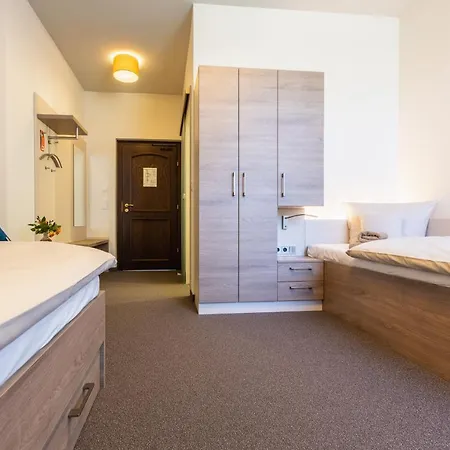 Bildungsgut Hotel *