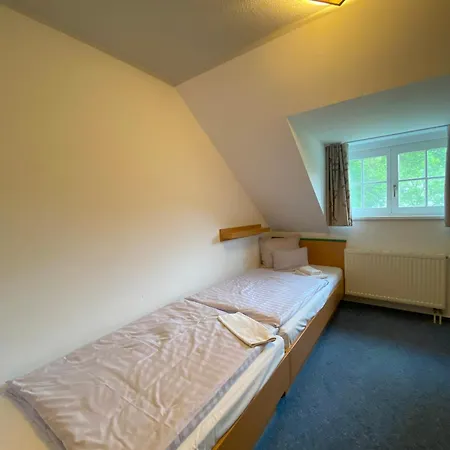 Bildungsgut * Schmochtitz