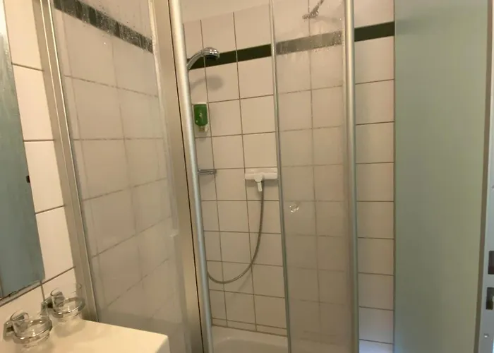 Bildungsgut * Schmochtitz